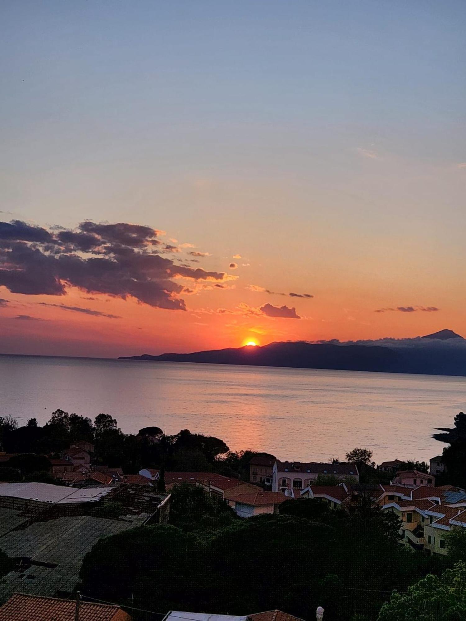 Villa Venezuela 1° Piano มาราเตอา ภายนอก รูปภาพ